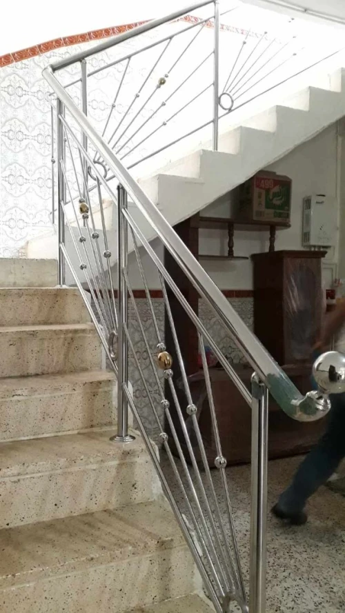 Rampe d'escalier en inox