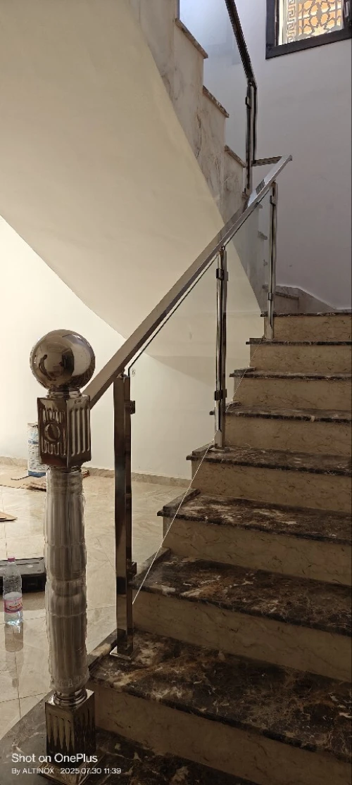 Rampe d'escalier en inox