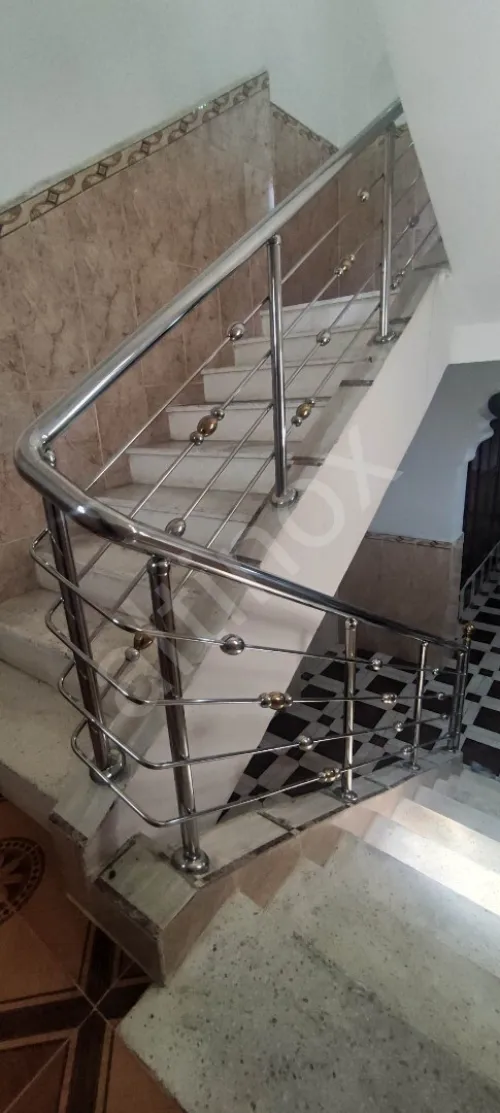 Rampe d'escalier en inox 