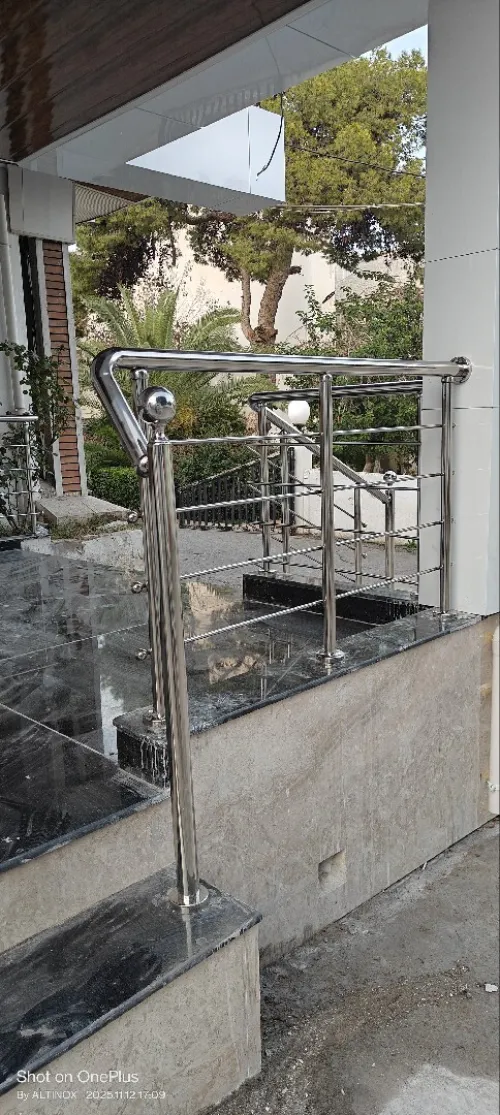 Rampe d'escalier en inox