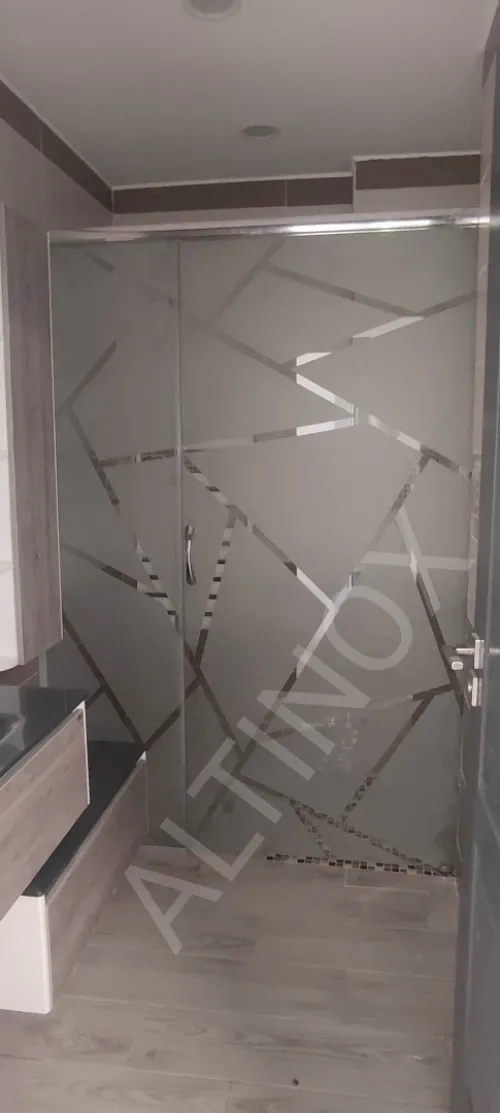 Façade en verre trempé 