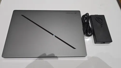 Zephyrus G16 ultra 8 285/32/1Tb/RTX 5070