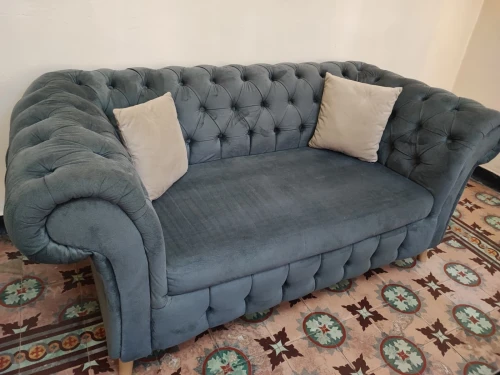 Salon chisterfieled a vendre 