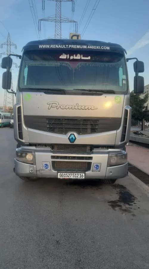 Renault Premium 2012