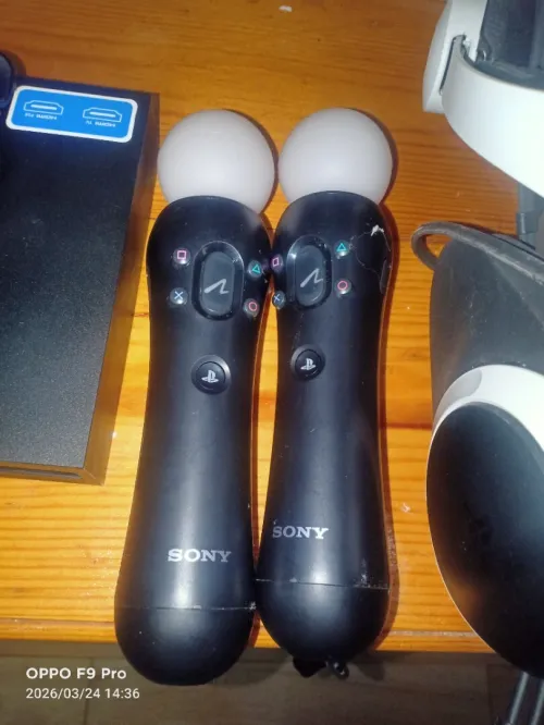 PS4 Slim 1tb + casque VR