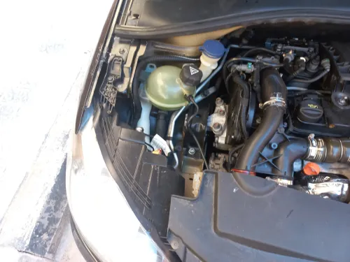 Peugeot 301 2015 Active