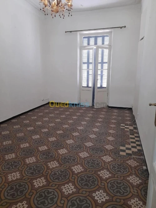 Location Appartement F4 Alger Alger centre