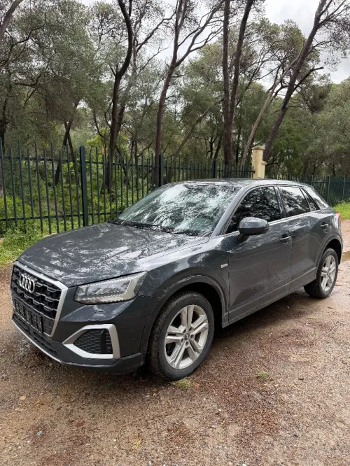 Audi Q2 2021 S-line