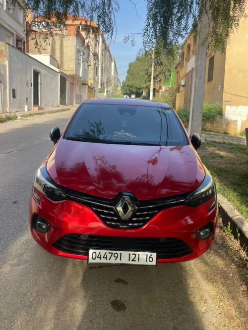 Renault Clio 5 2021 Lutecia