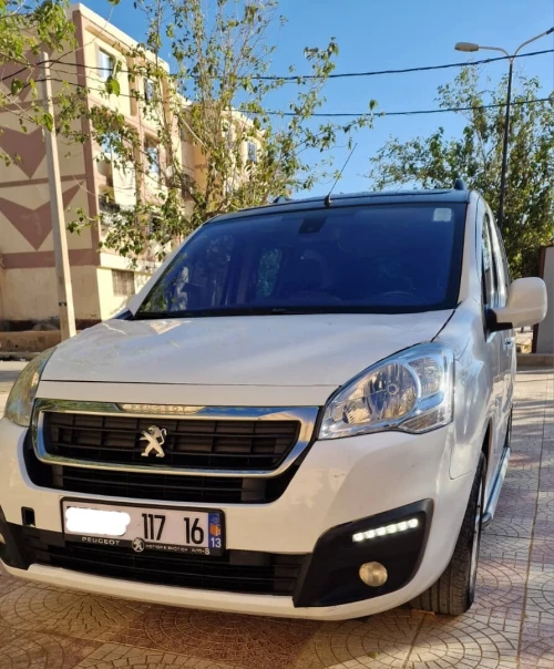 Peugeot Partner 2017 Tepee