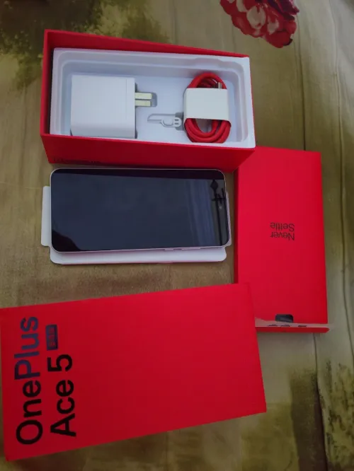 Oneplus Ace 5 ultra
