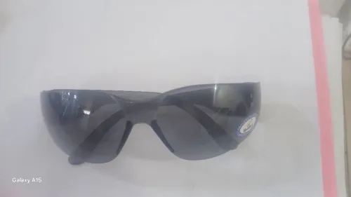 Lunette de Protection Travail  Teinté / safety glass Dark 