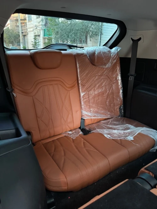Jetour  X70 PLUS 2025 Luxury Edition 7 places 