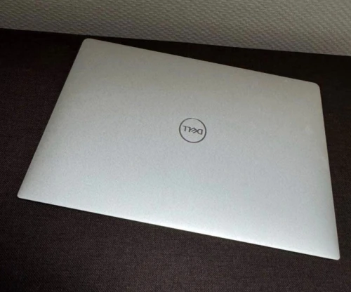 Dell XPS P82G écran tactile i7-8250U / 16GB RAM / 512 SSD