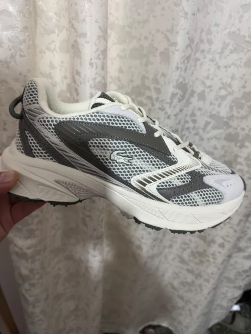 Lacoste 43