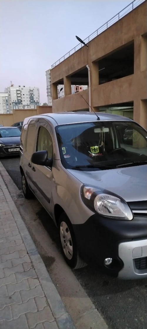 Renault Kangoo 2020 Grand confort (Utilitaire)