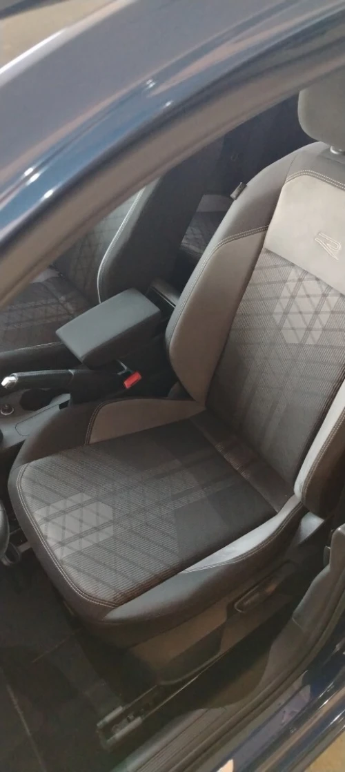 Volkswagen Taigo 2023 R-Line