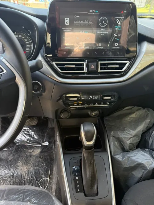 Suzuki Baleno 2025 Glx