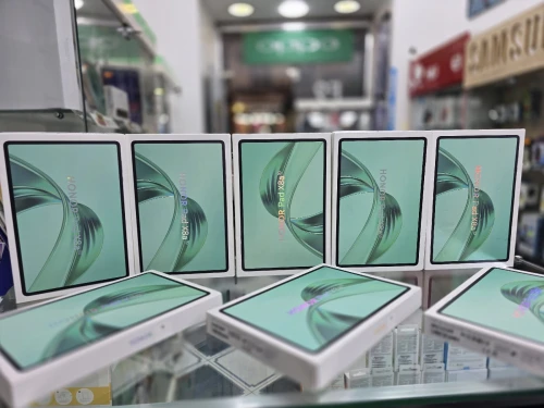 Honor Honor pad x8a (128GB/4GB)(64GB-4GB) boite scellé