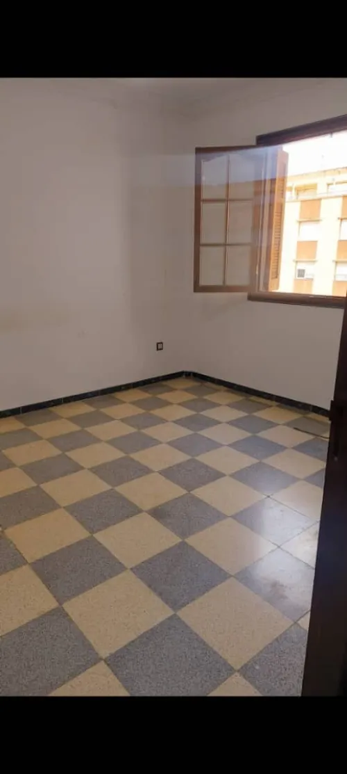 Vente Appartement Niveau de villa F4 Alger Rouiba