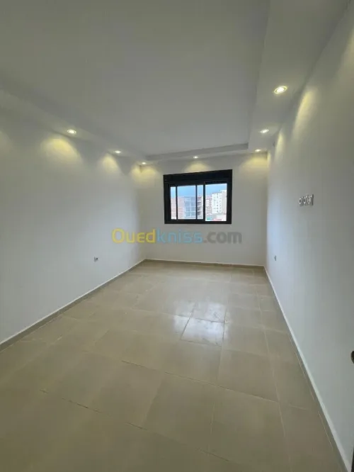 Location Appartement F2 Oran Oran