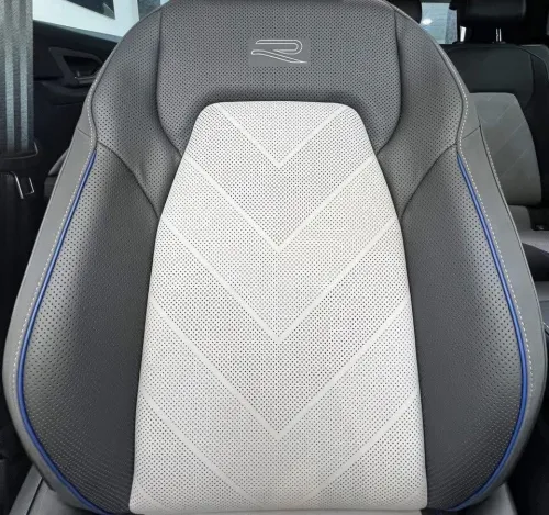 Volkswagen GOLF 8.5 2025 R-line full options