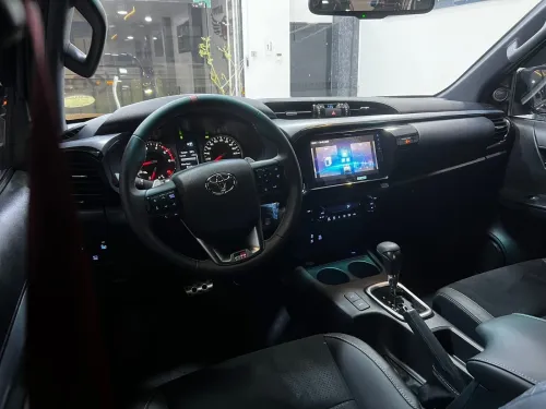 Toyota HILUX 2026 GR full options
