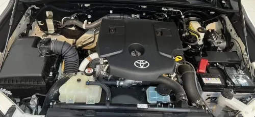 Toyota Hilux 2025 GR full options
