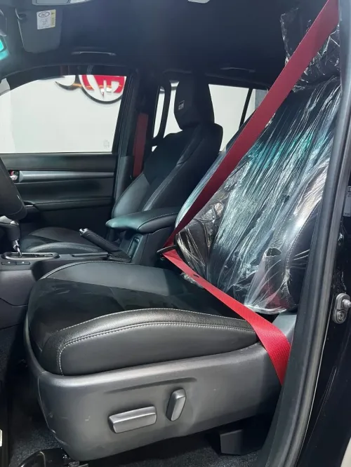 Toyota HILUX 2026 GR full options