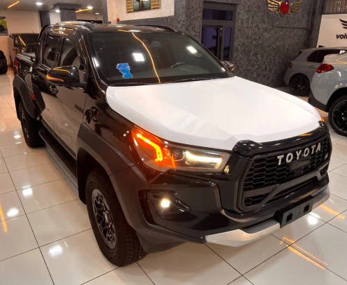 Toyota HILUX 2025 GR FULL OPTIONS
