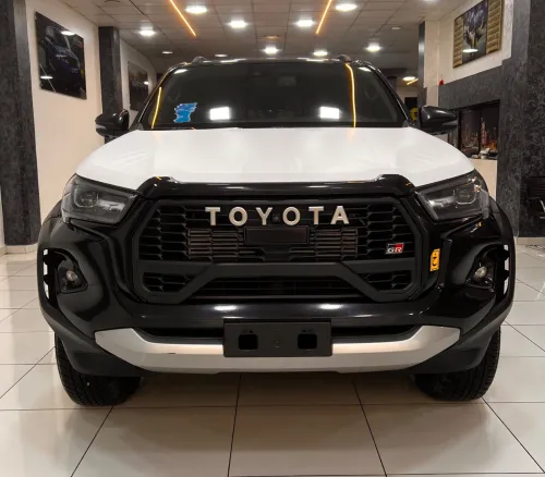 Toyota HILUX 2025 GR FULL OPTIONS
