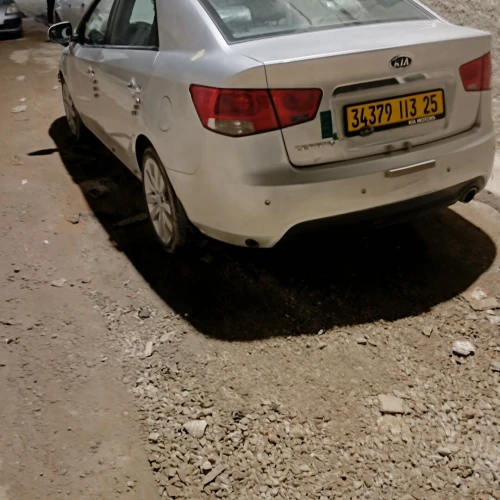 Kia Cerato 2013 ...