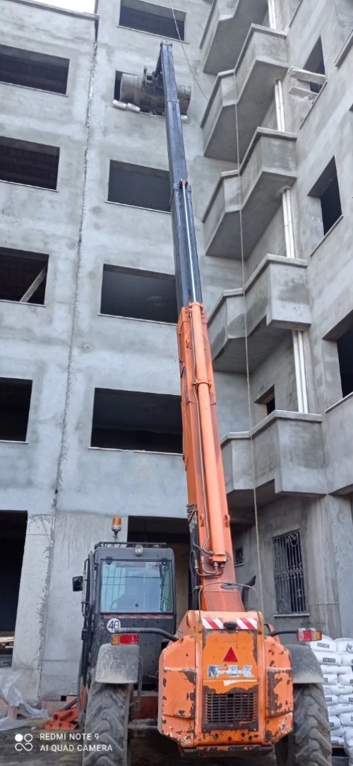 Location manitou télescopique 17m