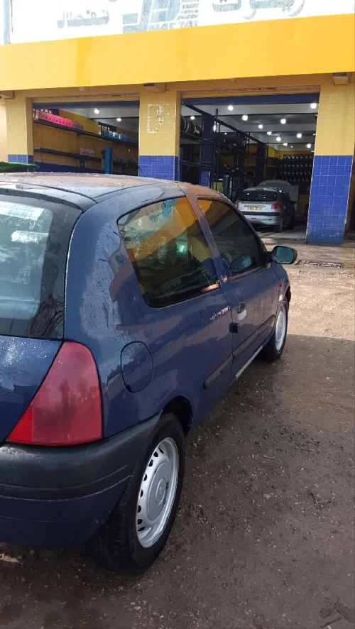 Renault Clio 2 2001 Dzl