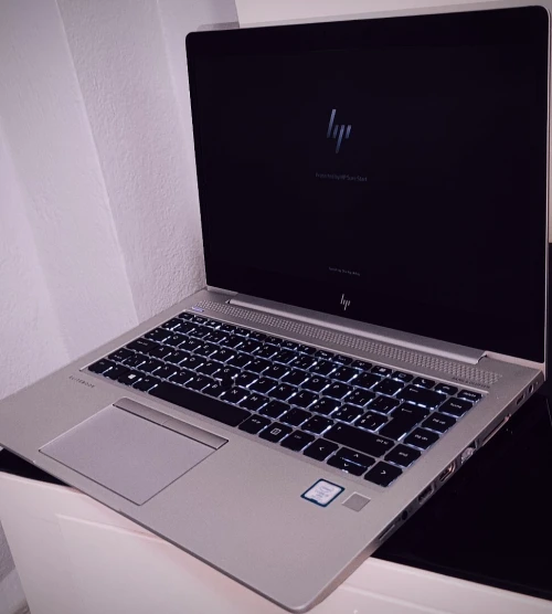 HP Elitbook 840 g6 i5 8gen 8ram 512ssd écran tactile clavier lumieux rétro éclairé 