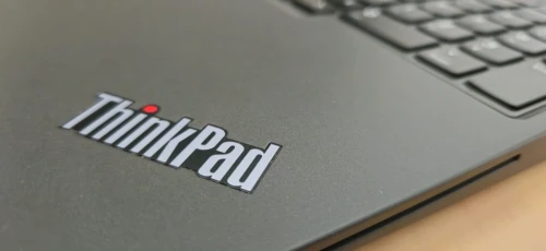Lenovo ThinkPad P16s Pro 7 2TB comme NEUF