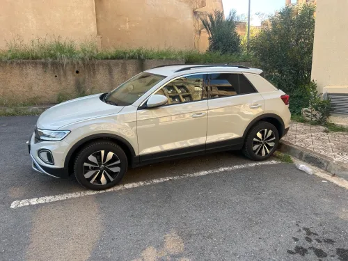 Volkswagen T-Roc 2025 Move