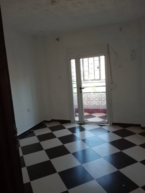 Vente Appartement F4 Relizane Oued rhiou 3