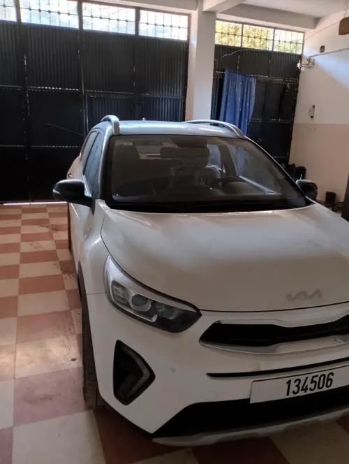 Kia KX1 2026 Touts options
