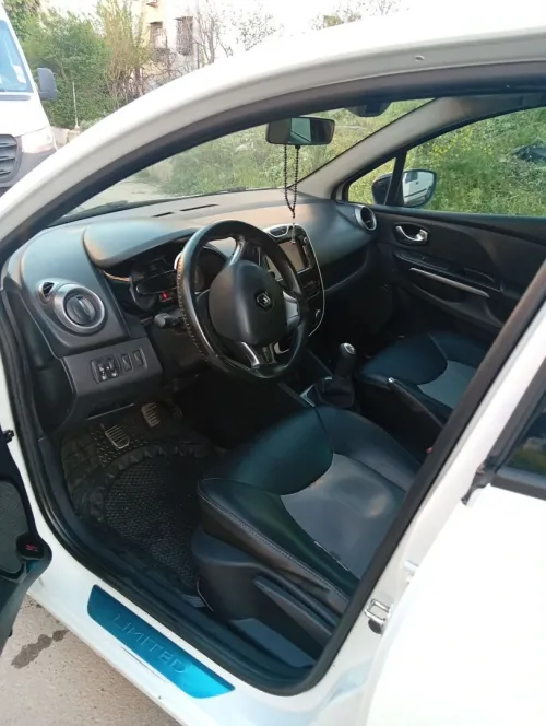 Renault Clio 4 2015 Limited
