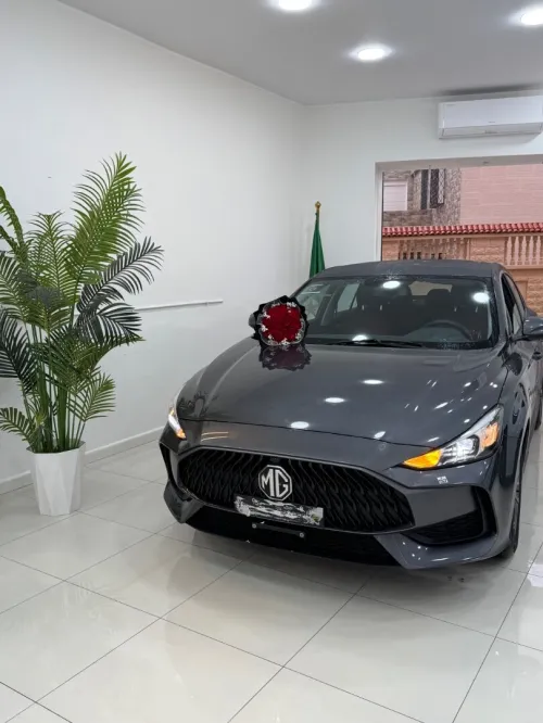 MG MG5 2025 