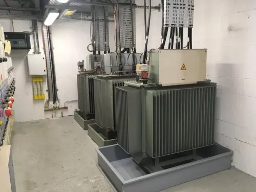 Câblage Armoires Électriques Industrielles & Panneaux de Commande