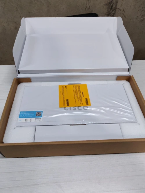 Switch Cisco CBS220-24T-4G | 24 Ports Giga | 4x SFP | Neuf - Cisco Business 220