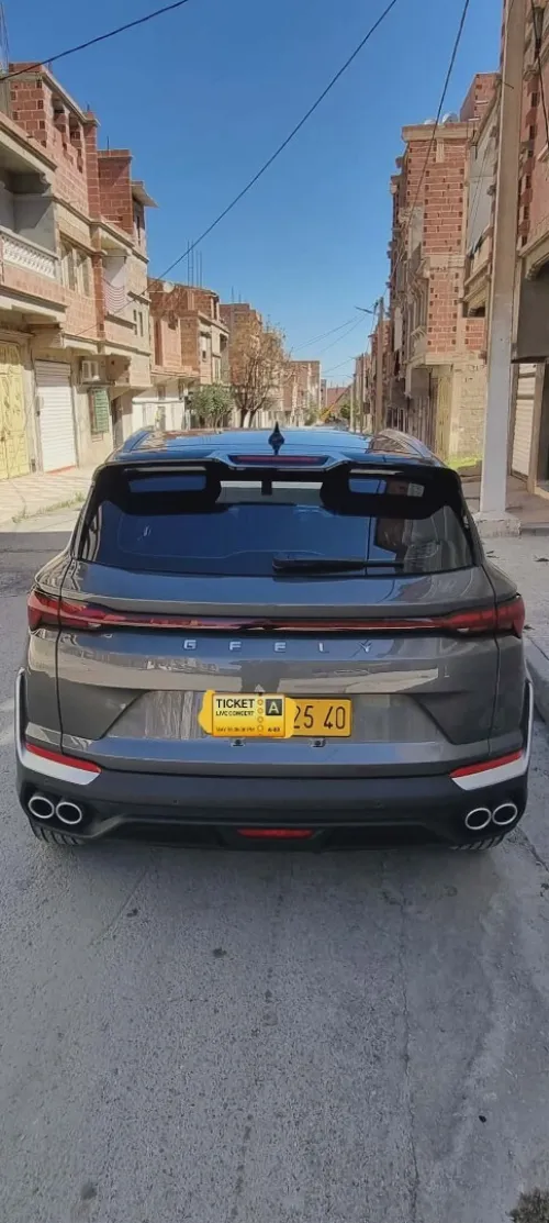 Geely Coolray 2025 