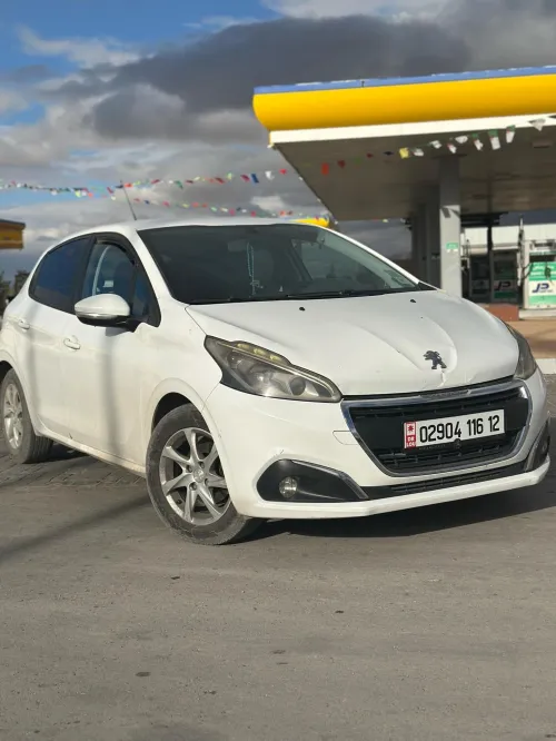 Peugeot 208 2016 Active Facelift