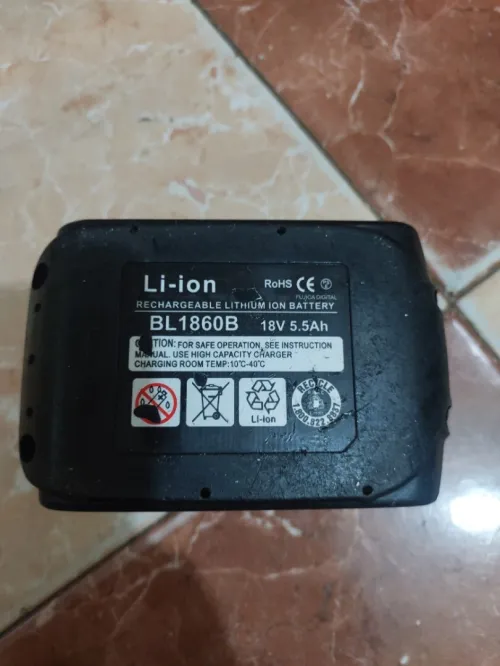 Batterie compatible Makita 18v 5.5Ah