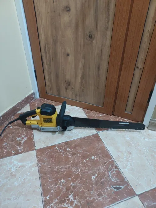 Scie alligator Dewalt DWE398 - QS