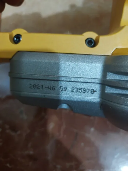 Scie alligator Dewalt DWE398 - QS
