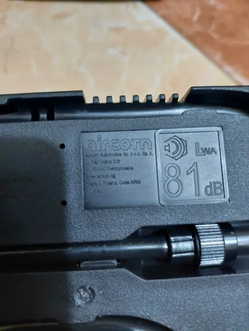 Mini compresseur pour voiture (Poland) - Original