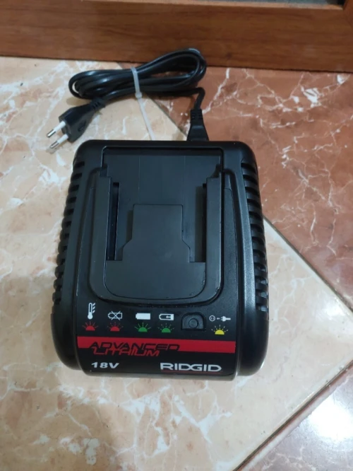Chargeur rapide REGID (Virax) 18v